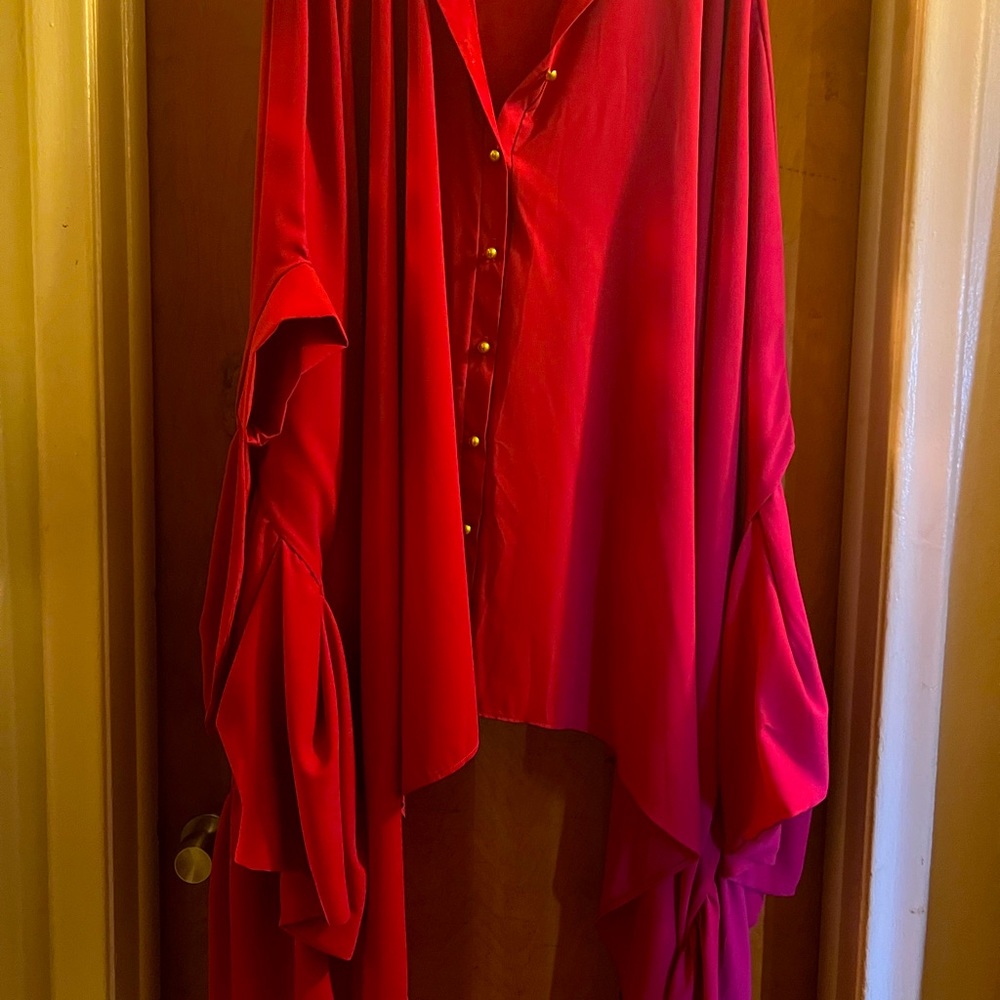 Gorgeous bright pink dramatic mini dress. Beautiful sleeves, sweep the floor .